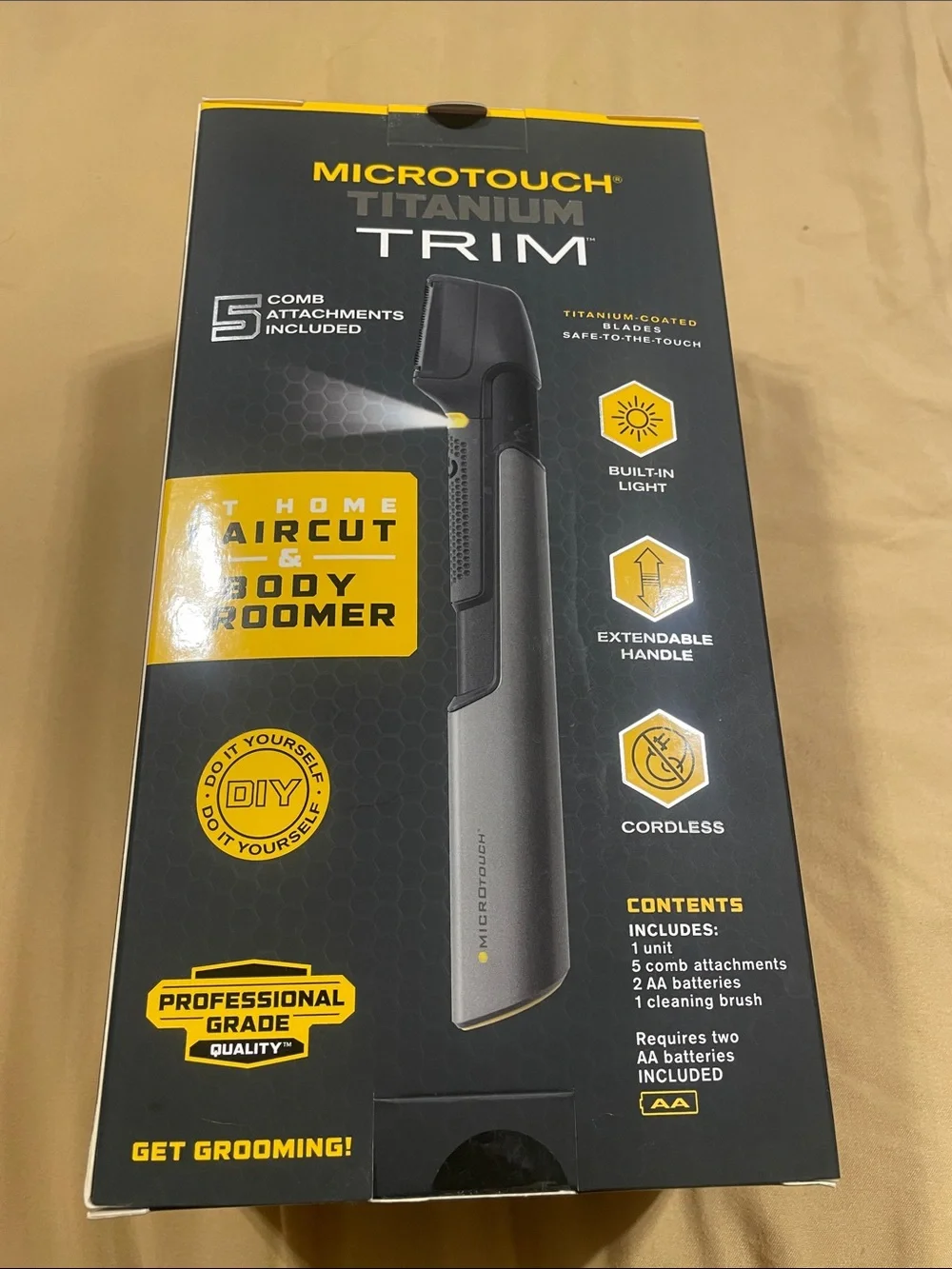 Titanium compact men